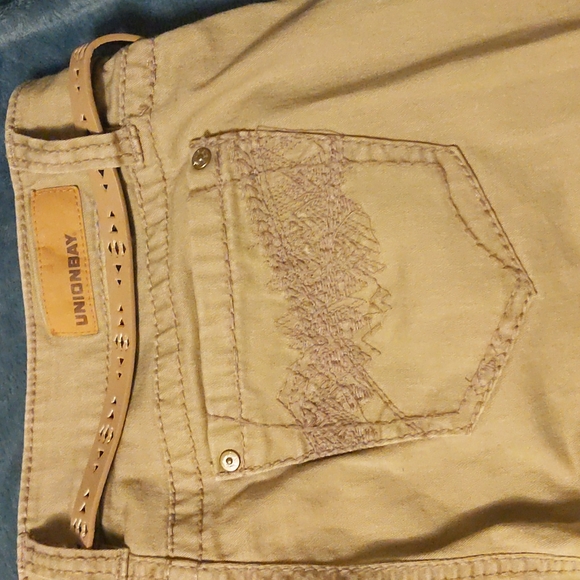 UNIONBAY MidRise Crop Pants - Picture 4 of 4